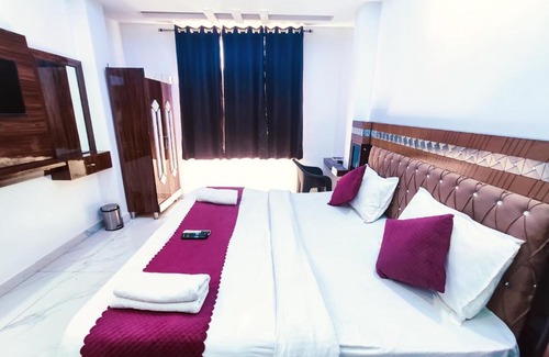 Haridwar Hotel | AGK Heritage - Top Rated Property in Haridwar