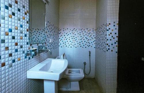 Haridwar Hotel | AGK Hotel Best Selling Property in Haridwar