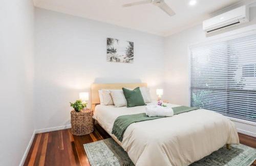 Agnes Water House | Agnes Bliss - Stunning, Central Four-Bedroom Beach House in Sunny Agnes Water