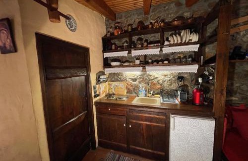 Lilaia House | Agoriani Art Studio - Sweet little cottage