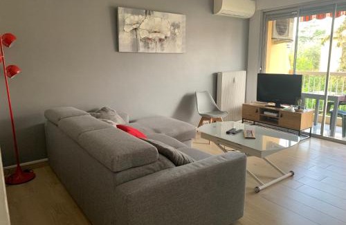 Cros-de-Cagnes Apartment | Agréable 2 pièces à 150 m de la mer