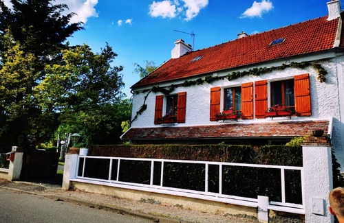 Conches-sur-Gondoire House | Agréable Maison de Campagne Proche Disney