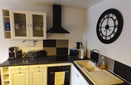 Marmeaux House | Agréable maison 8 personnes WIFI et clim