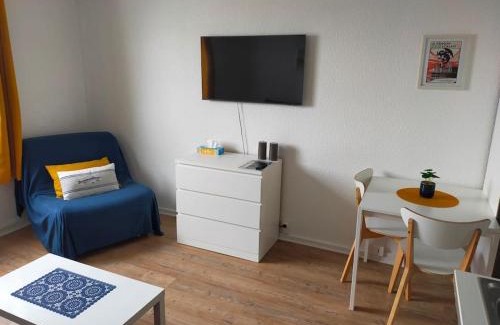Port Apartment | Agréable Studio CALAIS PLAGE Bord de Mer, Parking