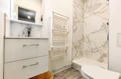 Faubourg Sud Apartment | Agréable studio - Wi-Fi - cuisine complète