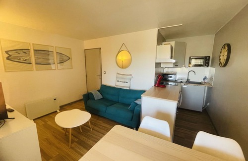 Biscarrosse Plage Apartment | AGREABLE T2 AVEC LOGGIA COEUR DE LA STATION (220)