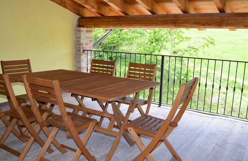 Casaleggio Boiro House | Agriturismo "Veritas" Bed & Wine