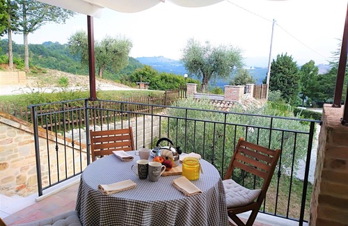 Montalto delle Marche Apartment | Agriturismo Il Vecchio Acero - ORCHIDEA APARTMENT