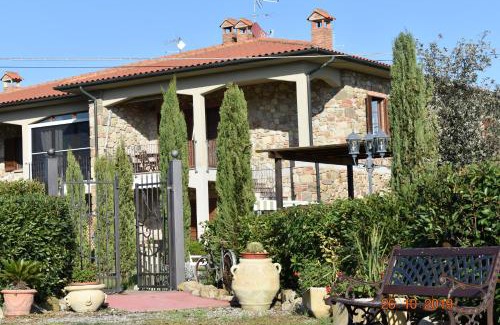 Montecatini Val di Cecina House | Agriturismo La Spiga