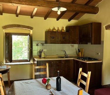 Montecatini Val di Cecina House | Agriturismo Palareta