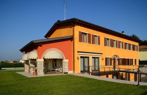 Ovest House | Agriturismo Bacche di Bosco