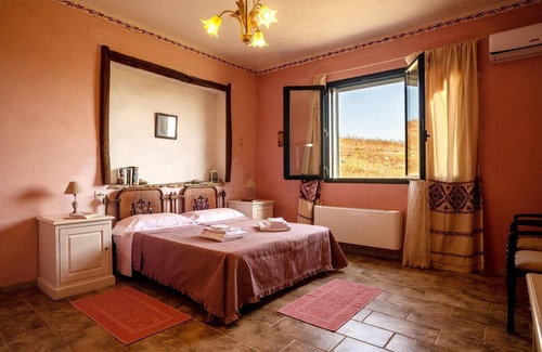 Genoni Other | Agriturismo Cuaddus e Tellas
