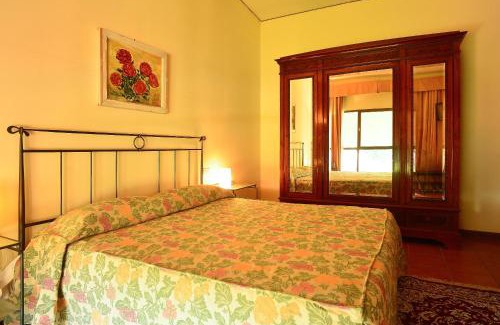 Crespellano House | Agriturismo IL BORGHETTO