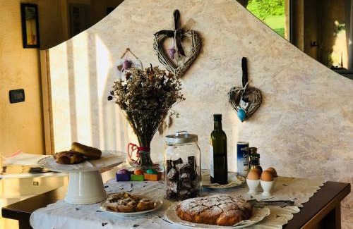 Soiano del Lago House | AGRITURISMO IL CARDO