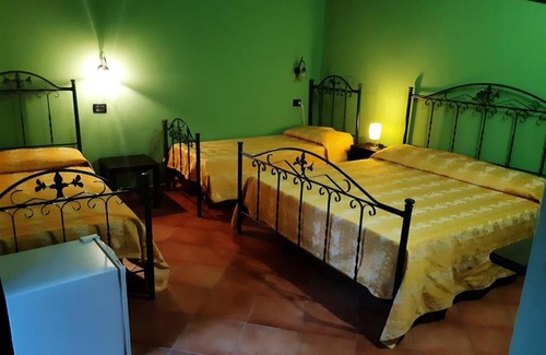 Mascali House | Agriturismo Il Pozzo Antico