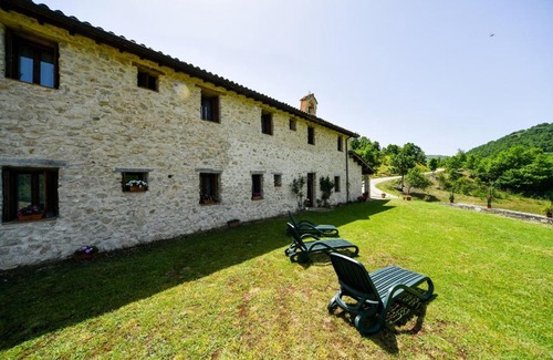 Cascia House | AGRITURISMO LA VALLE DEI BRONZETTI