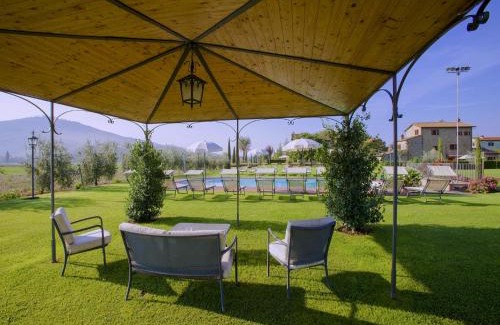 Montalla Villa | Agriturismo near Cortona with swimming pool