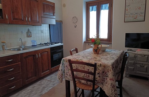 Orvieto Apartment | Agriturismo Valle del Tione -Orvieto.Immersed in the Umbrian countryside