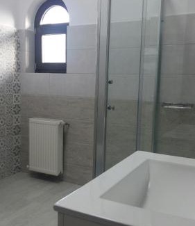 Dragutesti House | Agropensiunea Izana