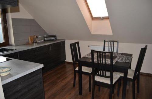 Miedzychod Ski Chalet | Agroturystyka Stajnia Zwierzyniec