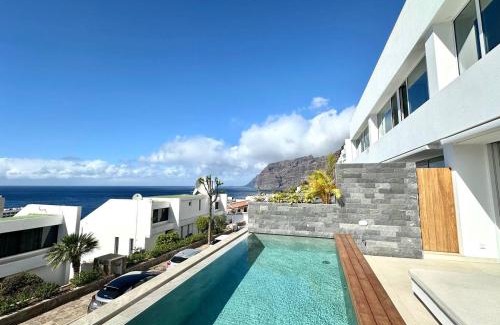 Los Gigantes Apartment | Aguasuits - 2 bedroom apartment Los Gigantes