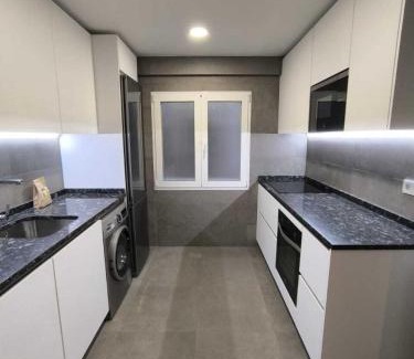 Cotos House | AH - Chamartín Smart Rooms - Prácticas, modernas y bien situadas