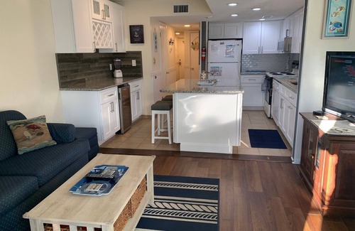Garden City Condo | Ahh, Life At The Beach. As Inexpensive As It Gets!