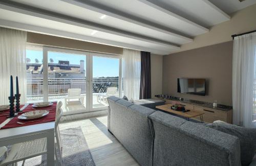 Lara Apartment | Ahi Evran by Newinn