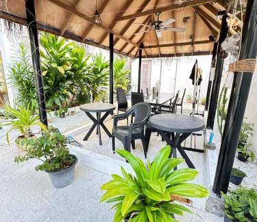 Omadhoo House | AHI Maldives