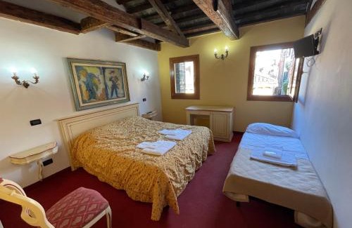 San Polo Hostel | Ai Boteri