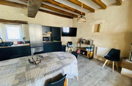 Vicq-sur-Nahon House | Aigle
