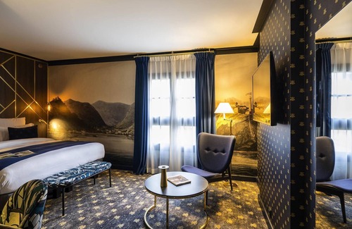 Fontainebleau Hotel | Aigle Noir Hotel Fontainebleau - MGallery Collection