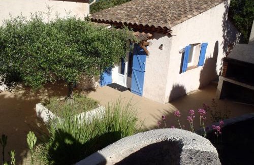 Neoules House | Ailleurs Land - Provence