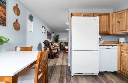 Fairview Condo | Aimaagvik: 5012 Home in the heart of Anchorage
