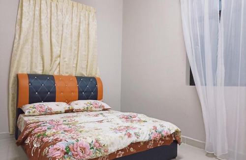 Seberang Baruh House | Ain Homestay