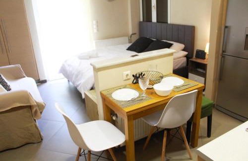 Voula Apartment | AIOLOS VOULA near the sea apartment