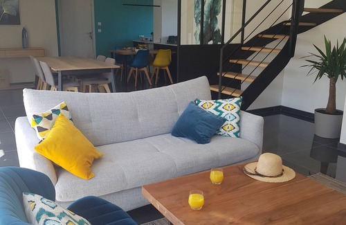 Saint-Gildas-de-Rhuys House | Air-conditioned house on the Rhuys peninsula with Jacuzzi