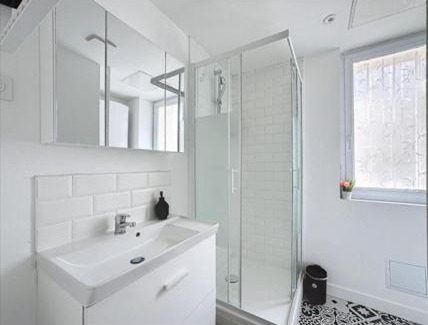 Saint-Pierre-du-Perray House | Air-Conditioned Apart 10 Pers,40min Paris, Orly 20min, Disneyland 40min