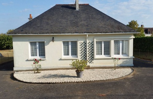 Montlouis-sur-Loire House | Air-conditioned cottage in the Loire Valley
