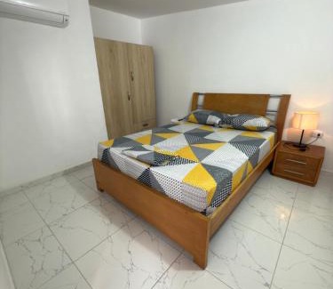 Floridablanca Apartment | Air-conditioned apartment 201