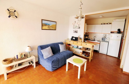 Carnon-Plage Apartment | Air-conditioned apartment, private garage, large terrace with sea/garden view, beach 50m