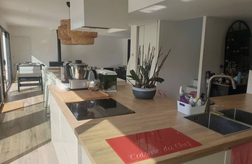 Pessac House | Air-conditioned architect-designed house Bordeaux