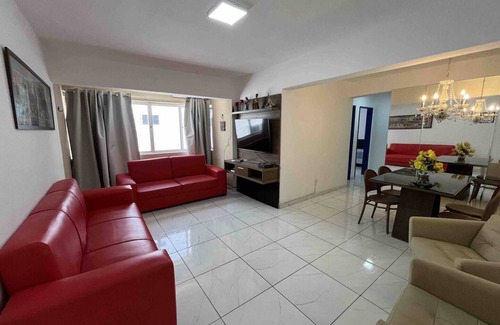 Pajucara Apartment | Air-conditioned apartment on the seafront of Pajuçara Beach