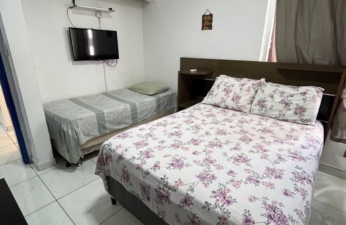 Pajucara Apartment | Air-conditioned apartment on the seafront of Pajuçara Beach