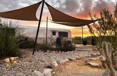 Study Butte-Terlingua House | Air Conditioned Escape ⁠— Quick Drive from Big Ben