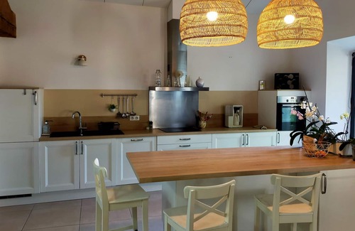 Peyriac-de-Mer House | Air-conditioned winegrower's house with swimming pool, view of the old salt marshes