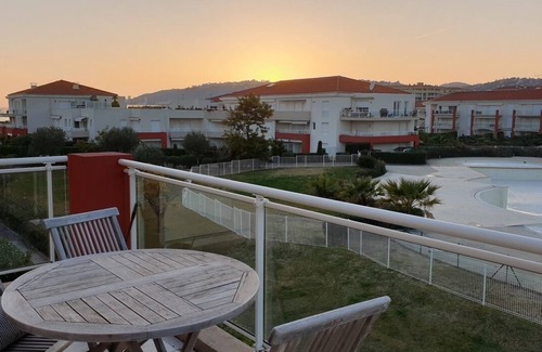 Antibes Apartment | Air-conditioned One bedroom apt - Sea and Pool views