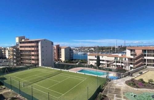 Cap d'Agde Apartment | air-conditioned studio cabin on Fisherman's Island