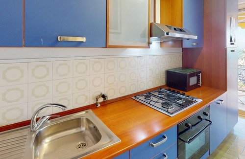 Menton Apartment | Air-conditioned studio with sea-facing terrace in Menton