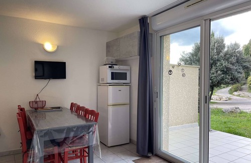 Salavas House | Air-conditioned T3 house with pool, pets allowed, parking